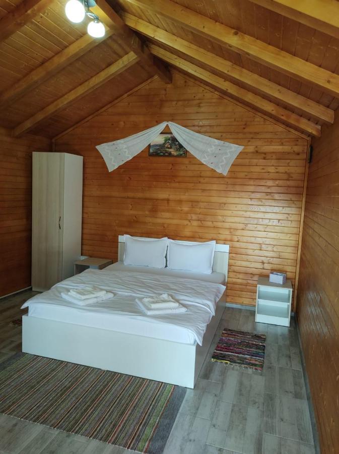 Cabanele Deltei Dunavatu de Jos Luaran gambar